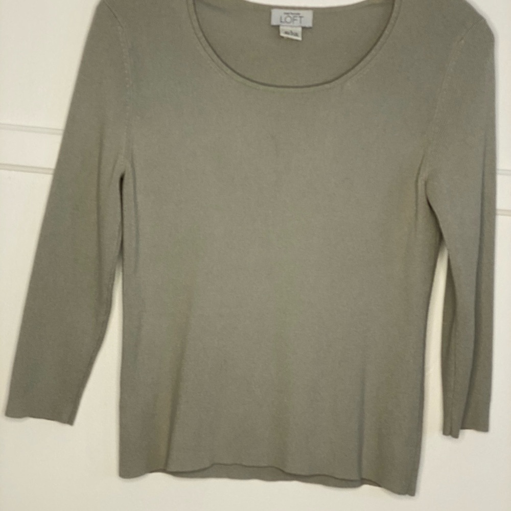 Ann Taylor - LOFT Sweater